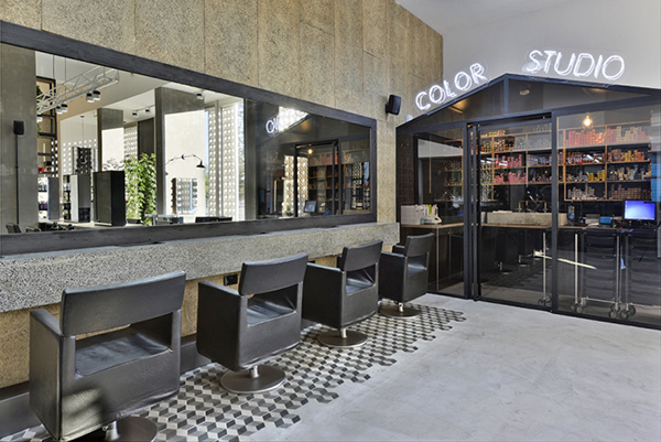 卓創(chuàng)裝飾-在合肥美發(fā)店裝修設(shè)計(jì)成這樣一定受歡迎！