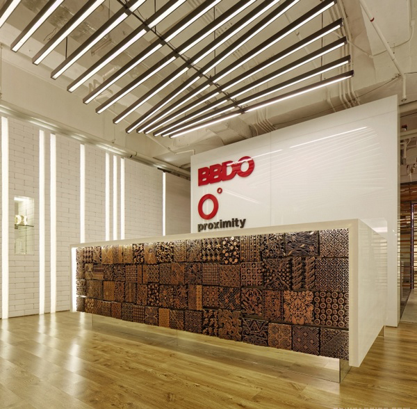 廣告?zhèn)髅焦巨k公室裝修裝潢設(shè)計-卓創(chuàng)裝飾