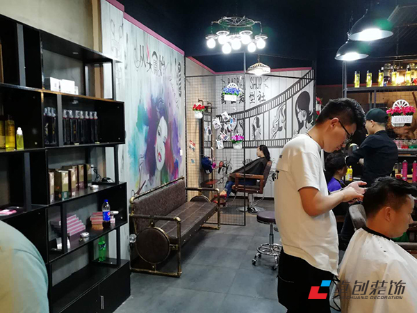 小型美發(fā)店VIP包間個性設計