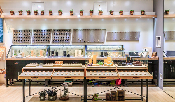 合肥有哪些高端的珠寶店裝修公司？