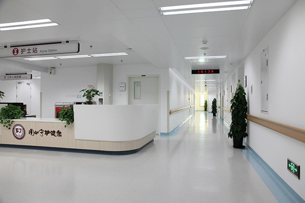 300-400平米小型醫(yī)院翻新裝修大概多少錢？